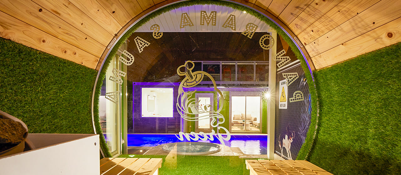 プール＆サウナ付リゾートで自由に“アソブ”