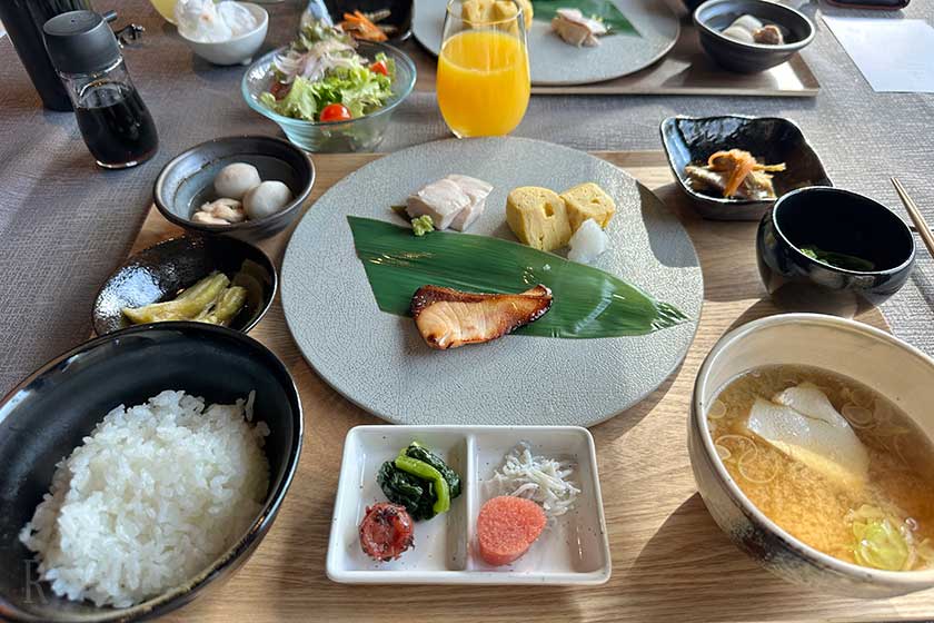 和朝食