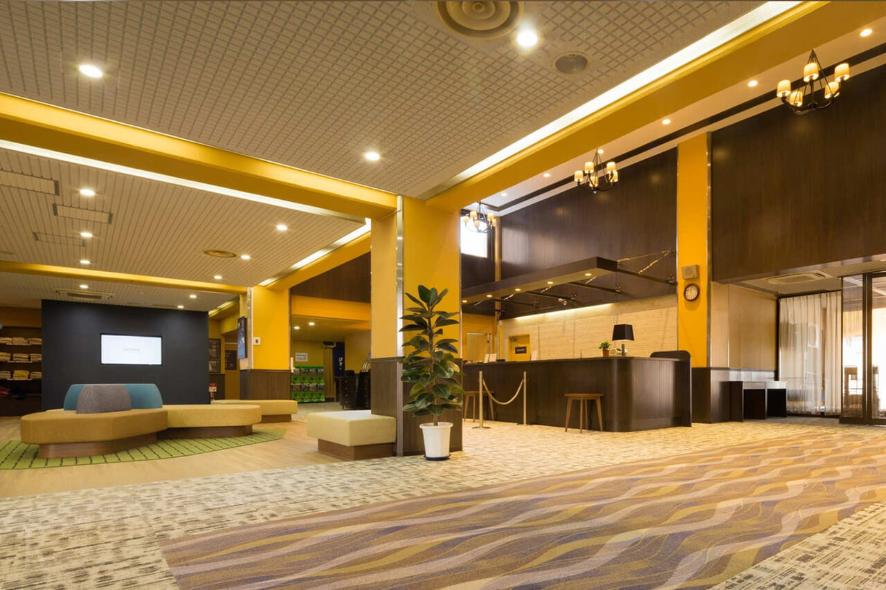 広々とした館内