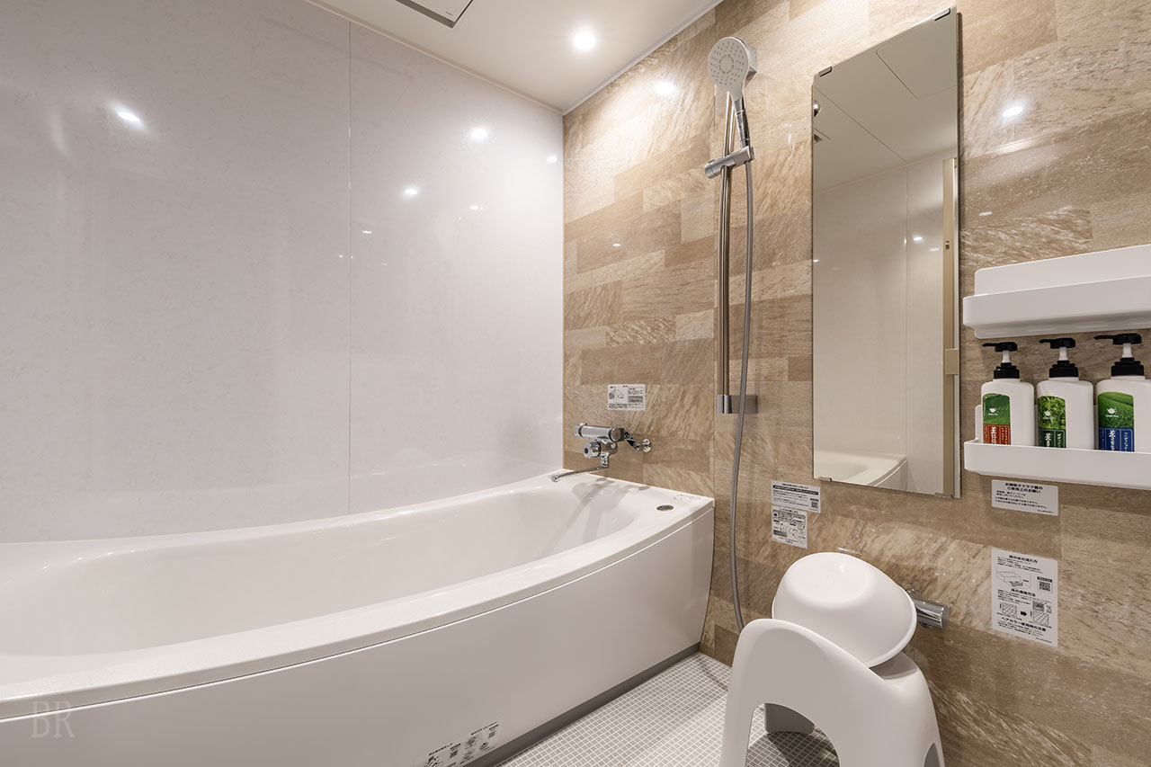 清潔なバスルーム