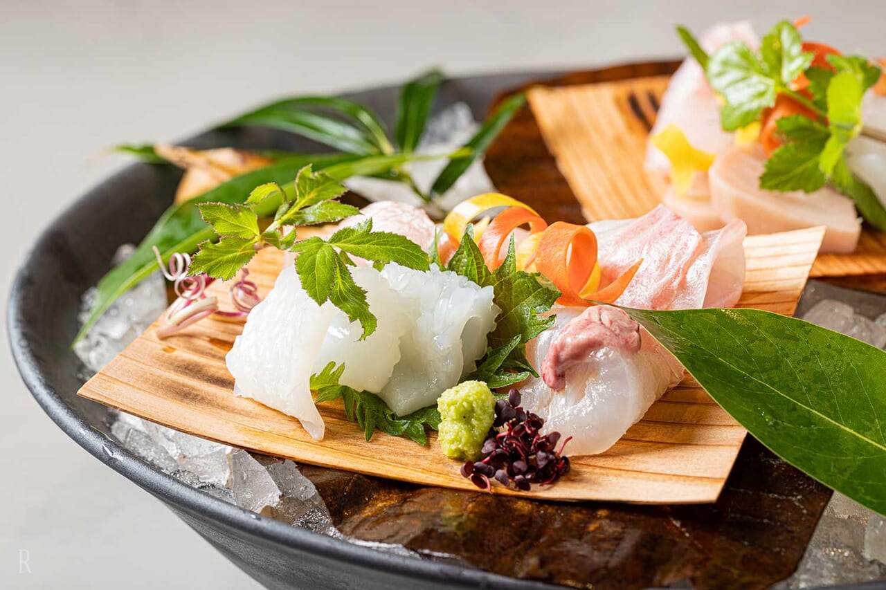 夕食の一例です