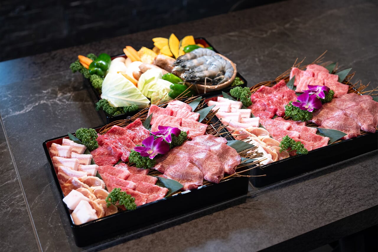 地元名店「近江牛の池もと」を味わう、特別な食体験