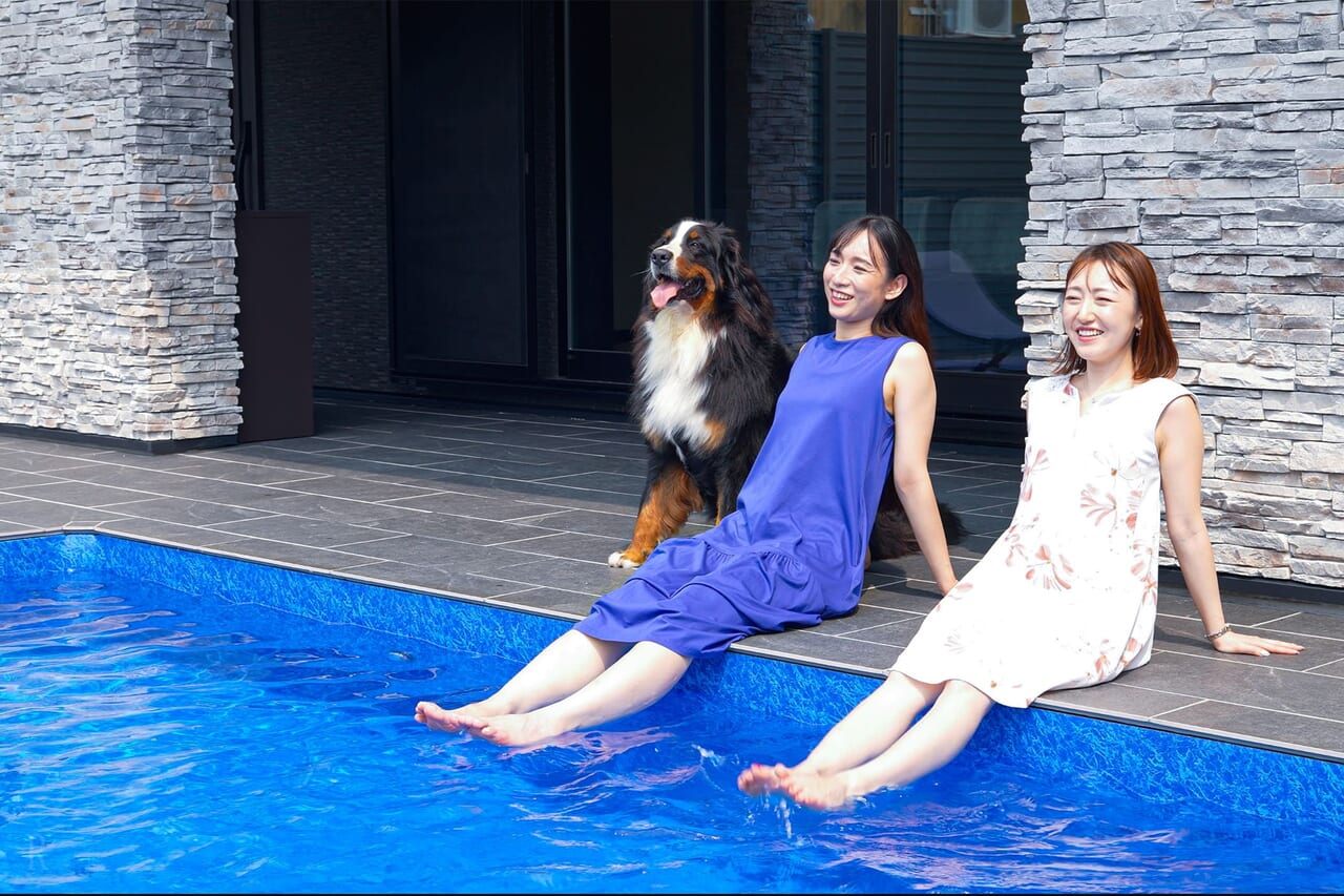 愛犬と一緒に入れるプールでととのうひととき